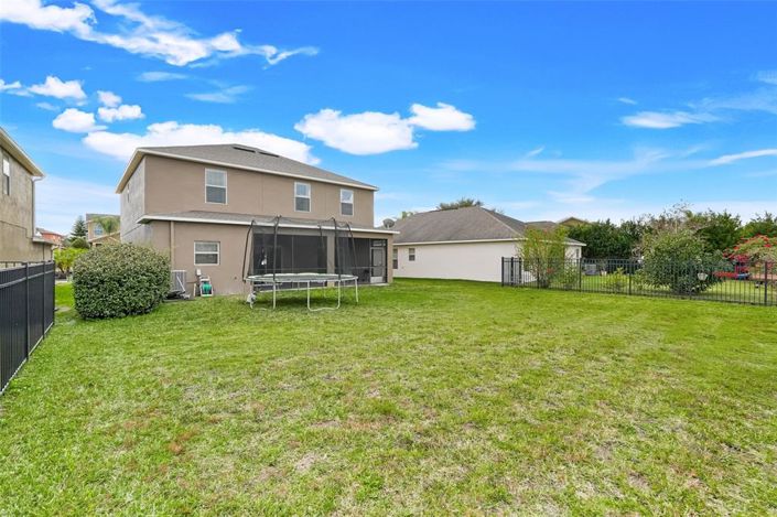 Image No.7-4 Bed Property for sale