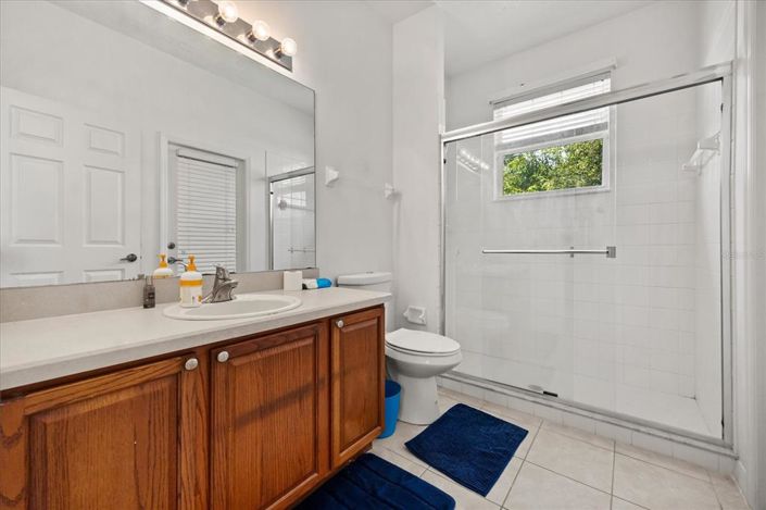 Image No.25-5 Bed Property for sale