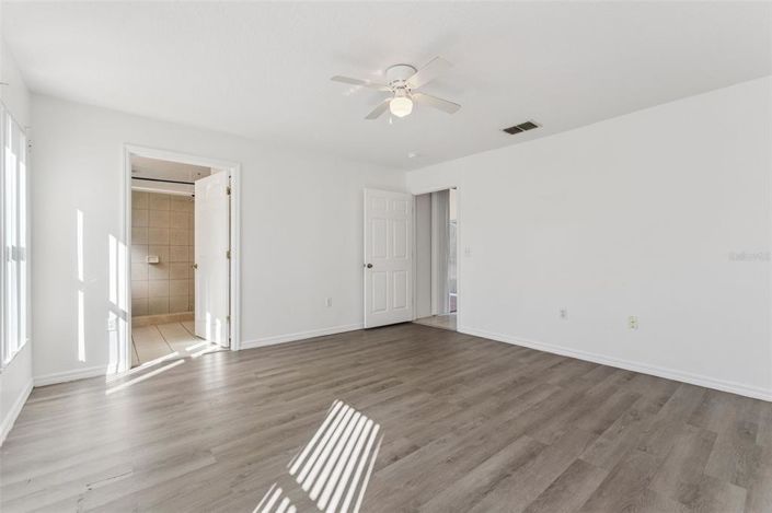 Image No.9-4 Bed Property for sale