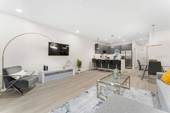 Image No.5-3 Bed Townhouse for sale