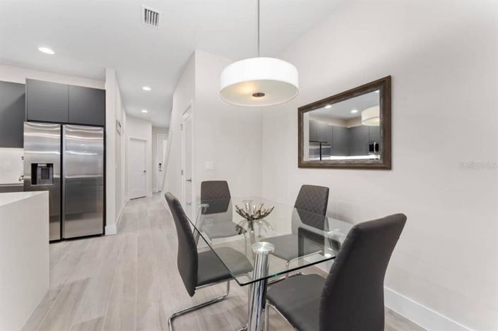 Image No.7-3 Bed Townhouse for sale