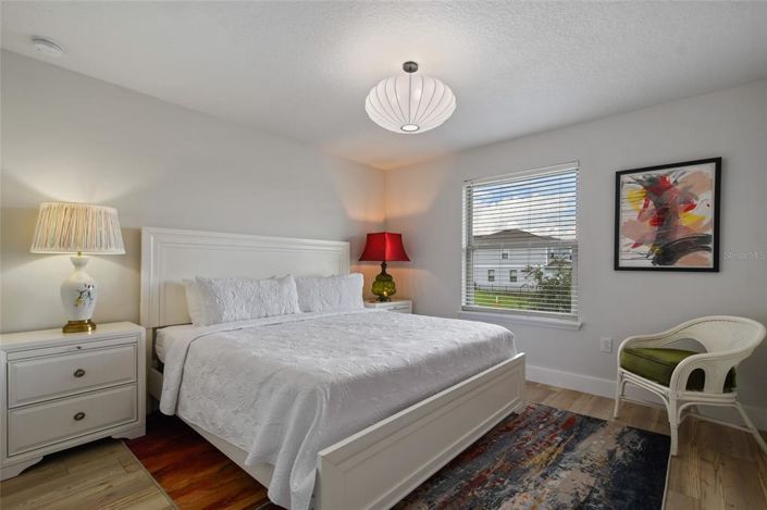 Image No.37-6 Bed Property for sale