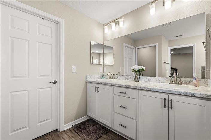 Image No.14-Propriété de 4 chambres à vendre à Davenport