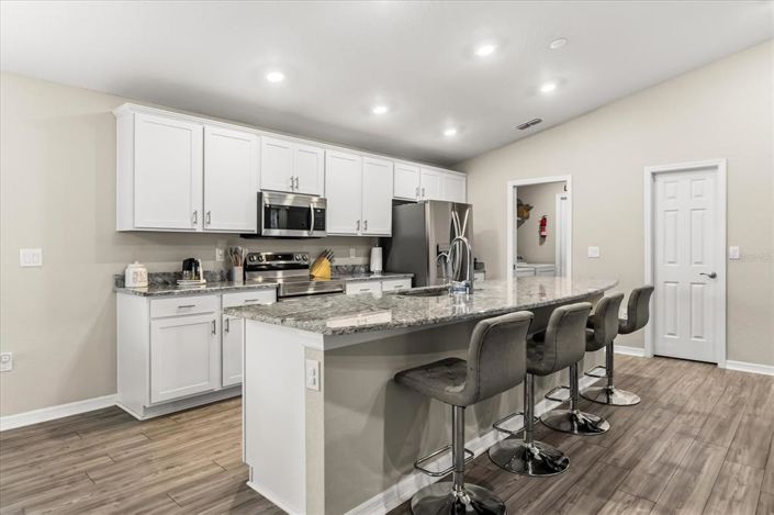 Image No.6-Propriété de 4 chambres à vendre à Davenport