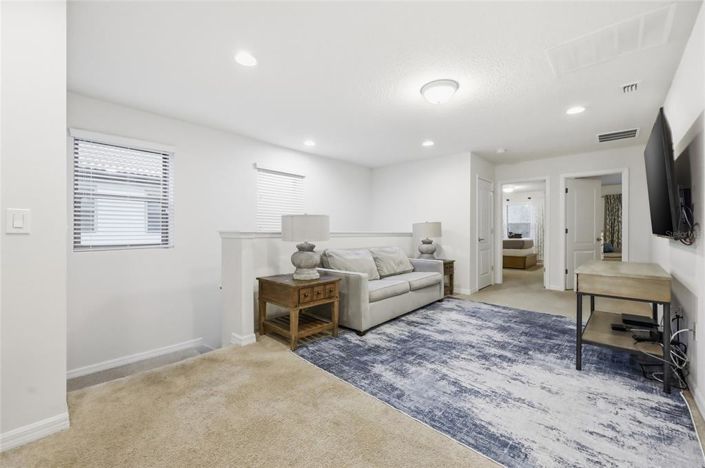 Image No.16-5 Bed Property for sale