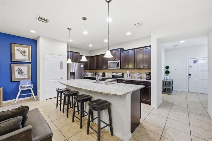 Image No.3-Maison de ville de 5 chambres à vendre à Kissimmee