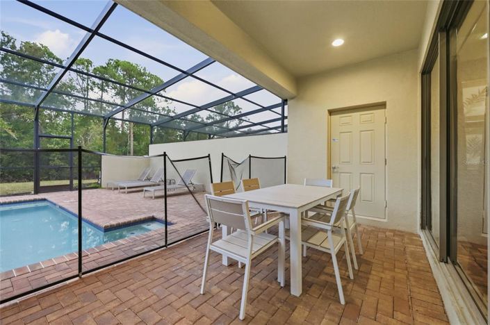 Image No.31-5 Bed Property for sale