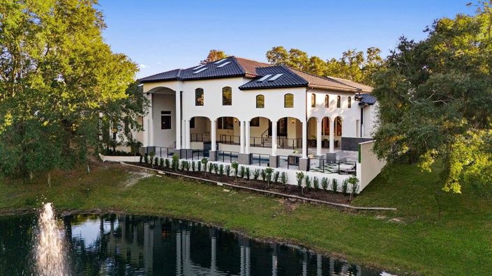 Image No.4-7 Bed Property for sale