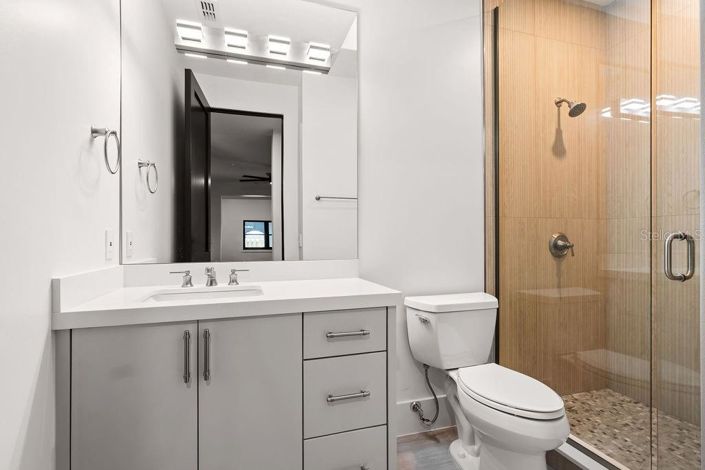 Image No.43-7 Bed Property for sale