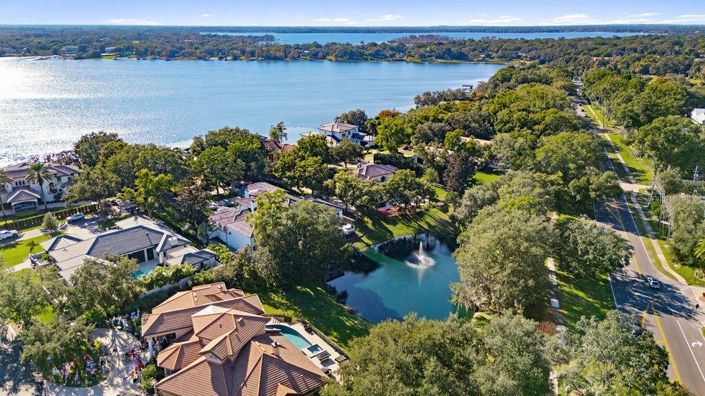 Image No.55-7 Bed Property for sale