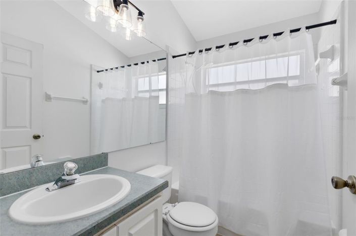 Image No.16-5 Bed Property for sale