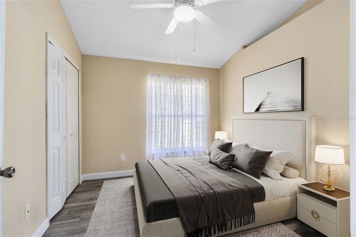 Image No.17-5 Bed Property for sale