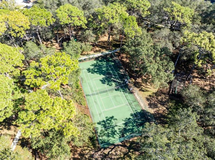 Image No.27-5 Bed Property for sale