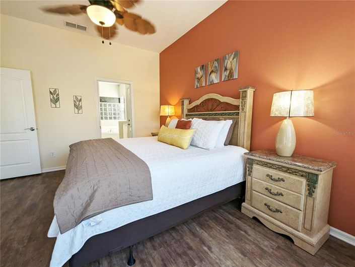 Image No.23-4 Bed Property for sale