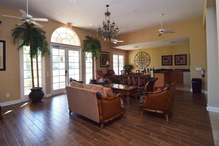 Image No.30-4 Bed Property for sale