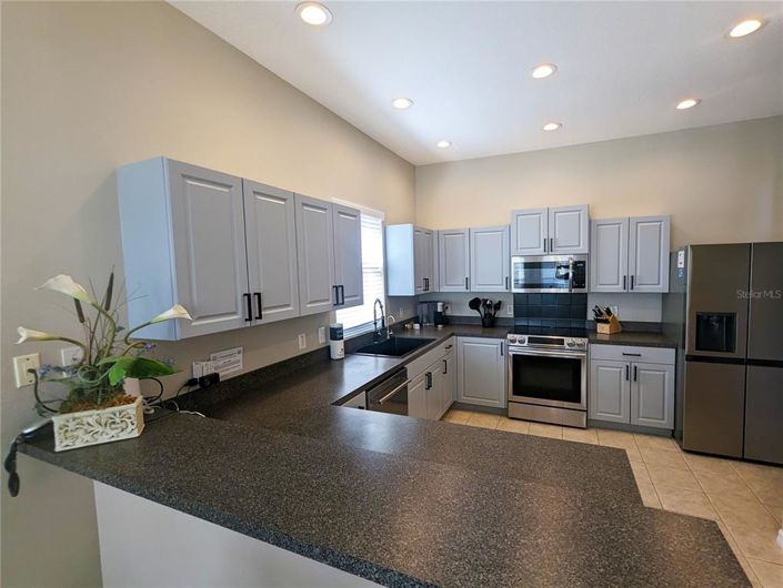 Image No.5-4 Bed Property for sale