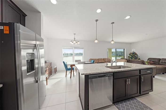 Image No.7-5 Bed Property for sale