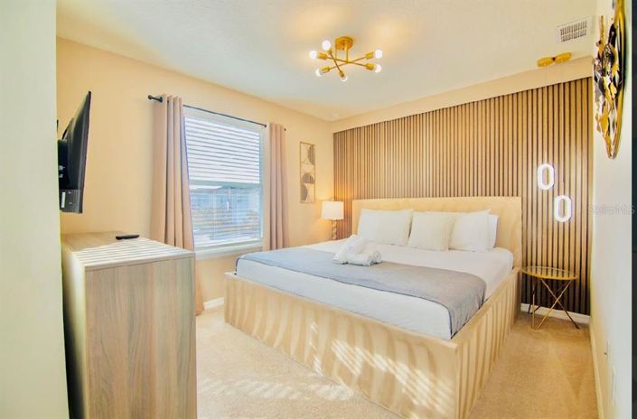 Image No.39-10 Bed Property for sale