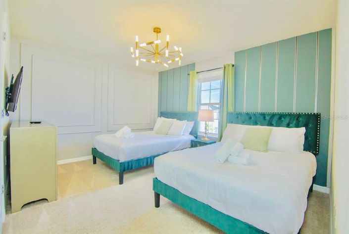 Image No.42-10 Bed Property for sale