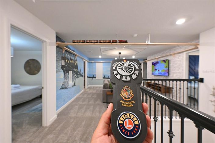 Image No.42-8 Bed Property for sale