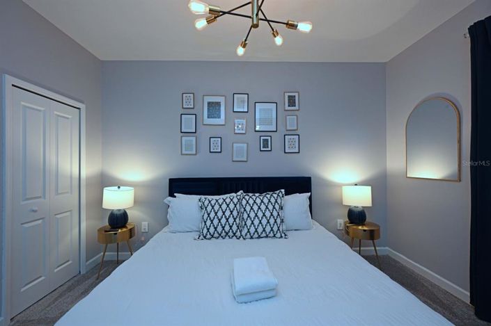 Image No.52-8 Bed Property for sale