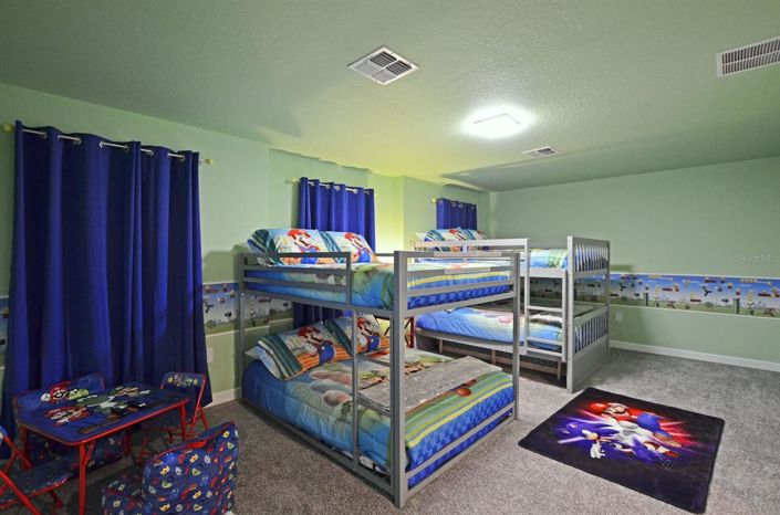 Image No.52-8 Bed Property for sale