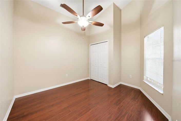 Image No.13-3 Bed Property for sale