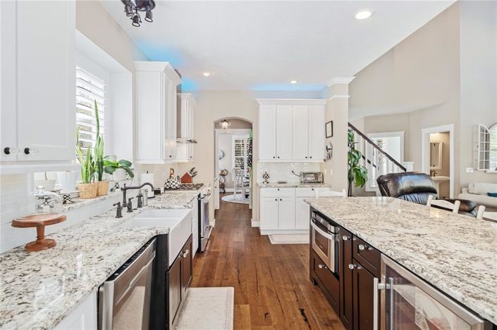 Image No.13-3 Bed Property for sale