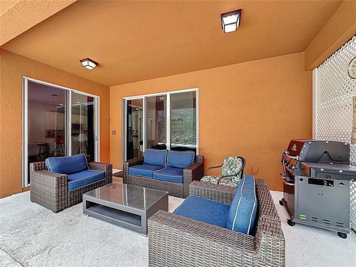 Image No.34-6 Bed Property for sale