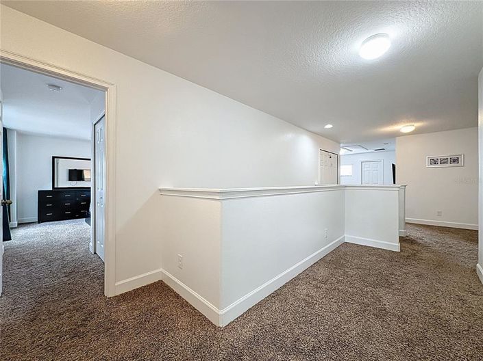 Image No.40-6 Bed Property for sale