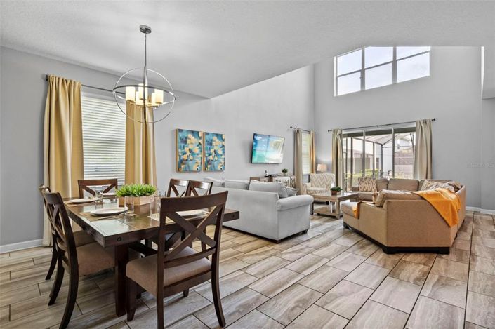 Image No.10-5 Bed Property for sale