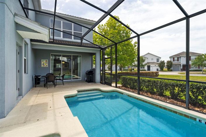 Image No.18-5 Bed Property for sale