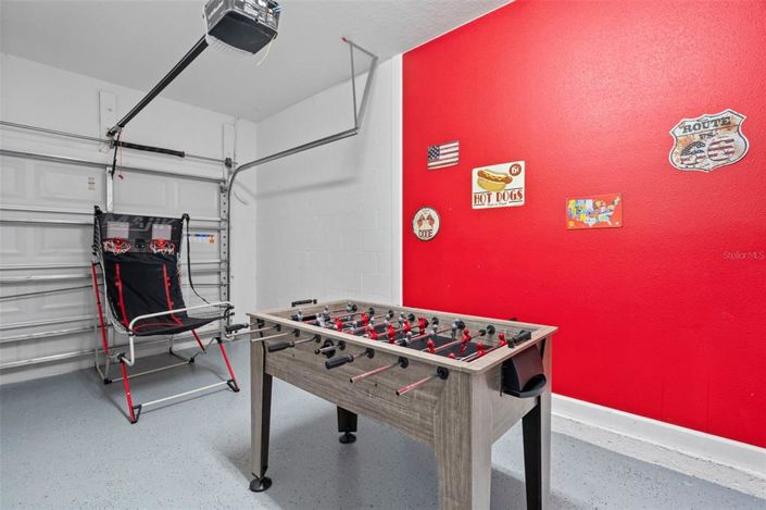 Image No.24-5 Bed Property for sale