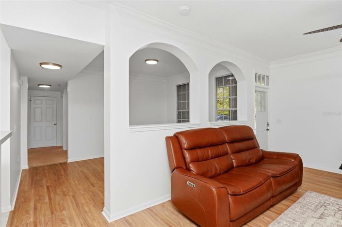 Image No.24-2 Bed Property for sale