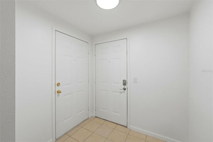 Image No.8-2 Bed Property for sale