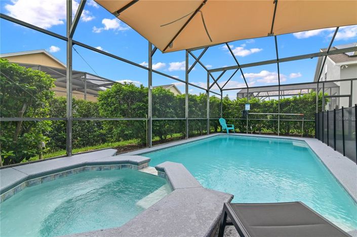 Image No.2-6 Bed Property for sale