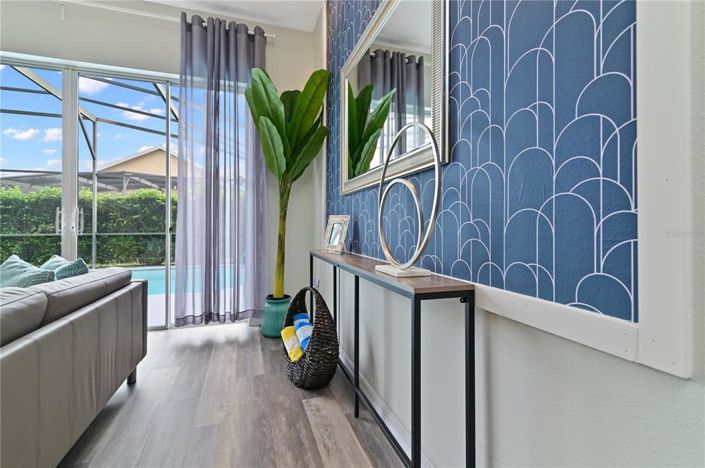 Image No.27-6 Bed Property for sale