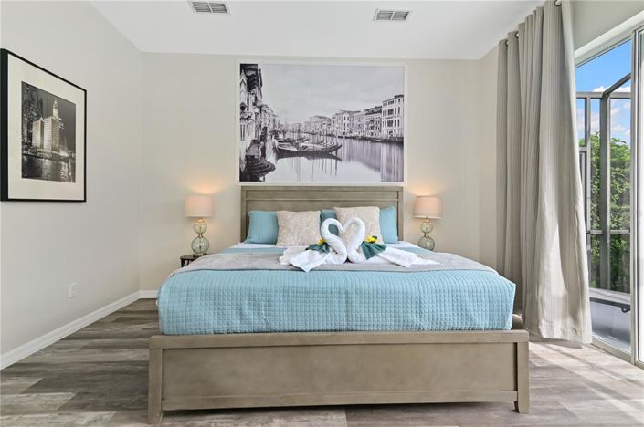 Image No.4-6 Bed Property for sale