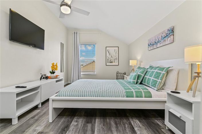 Image No.53-6 Bed Property for sale