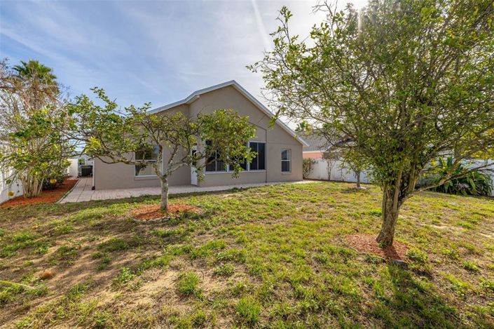 Image No.32-3 Bed Property for sale