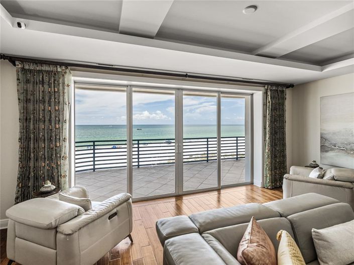 Image No.35-3 Bed Property for sale