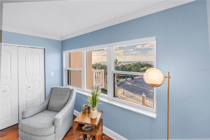 Image No.26-2 Bed Property for sale