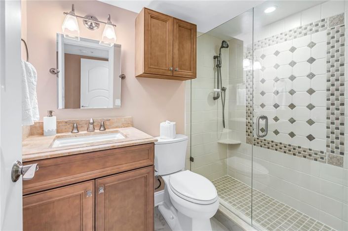 Image No.35-2 Bed Property for sale