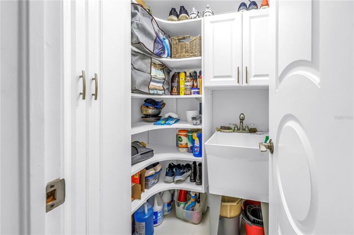 Image No.37-2 Bed Property for sale