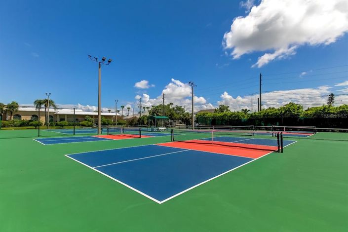 Image No.47-2 Bed Property for sale