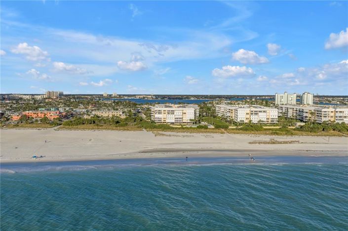 Image No.53-2 Bed Property for sale