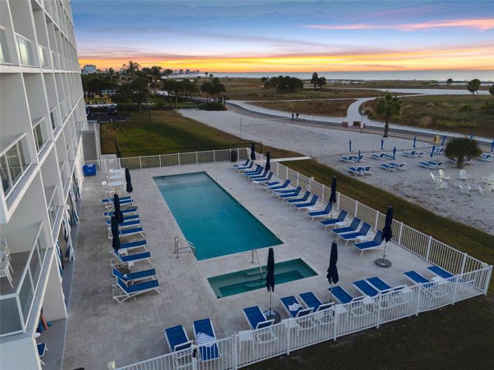 Image No.37-2 Bed Property for sale