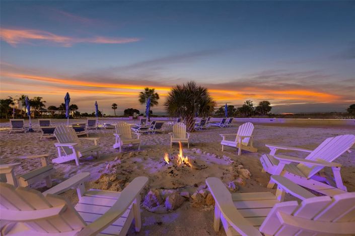 Image No.44-2 Bed Property for sale