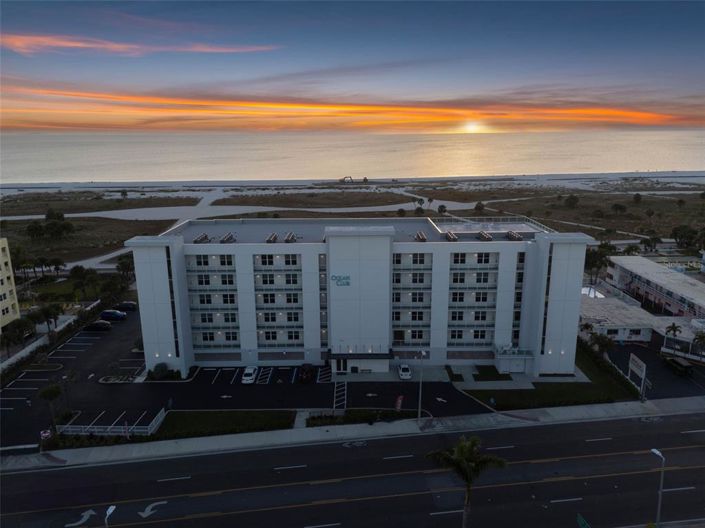 Image No.54-2 Bed Property for sale