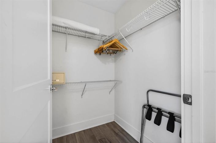 Image No.8-2 Bed Property for sale